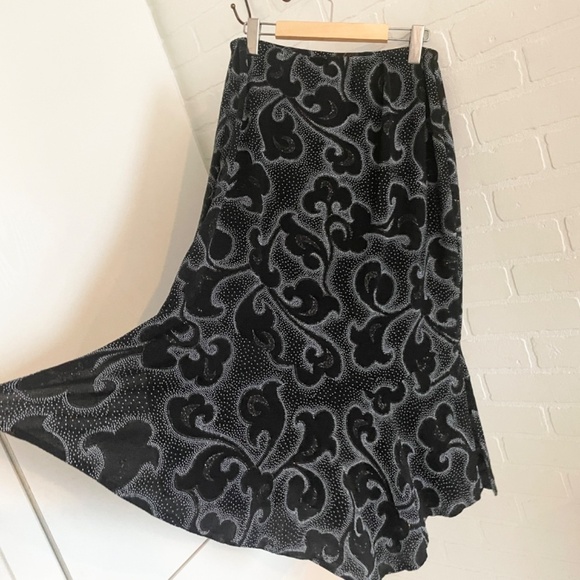 Vintage Y2K Maxi Skirt Asymmetrical Glittery Slinky Dark Romantic Goth Black 10P - Picture 5 of 12